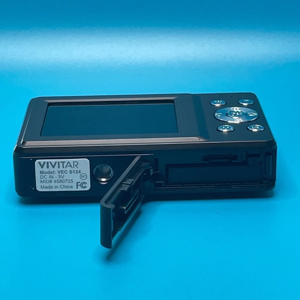 Vivitar VEC S124 Popsnap Digital Point and Shoot Camera Black Y2K